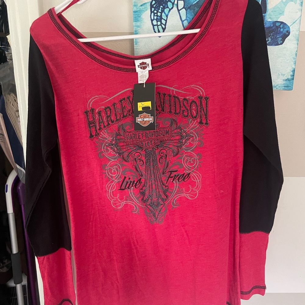 Harley-Davidson Women’s Graphic Tee/Sweatshirt NWT